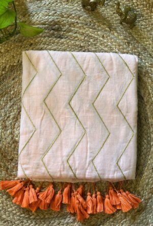 Taarangi – Peach & Golden Zari Mulmul Cotton Saree