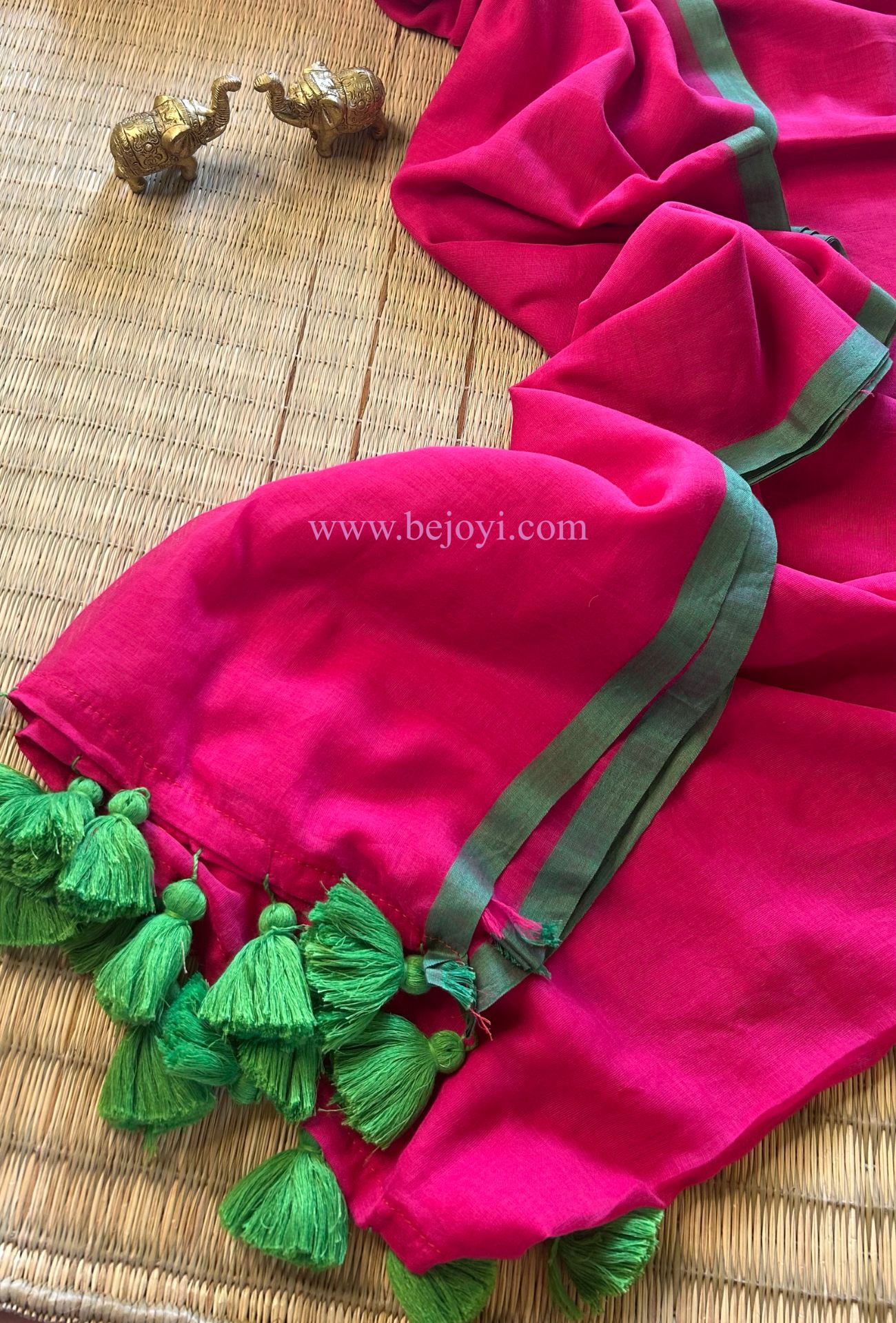 Gulnaar Hari Plain Mul Mul Saree