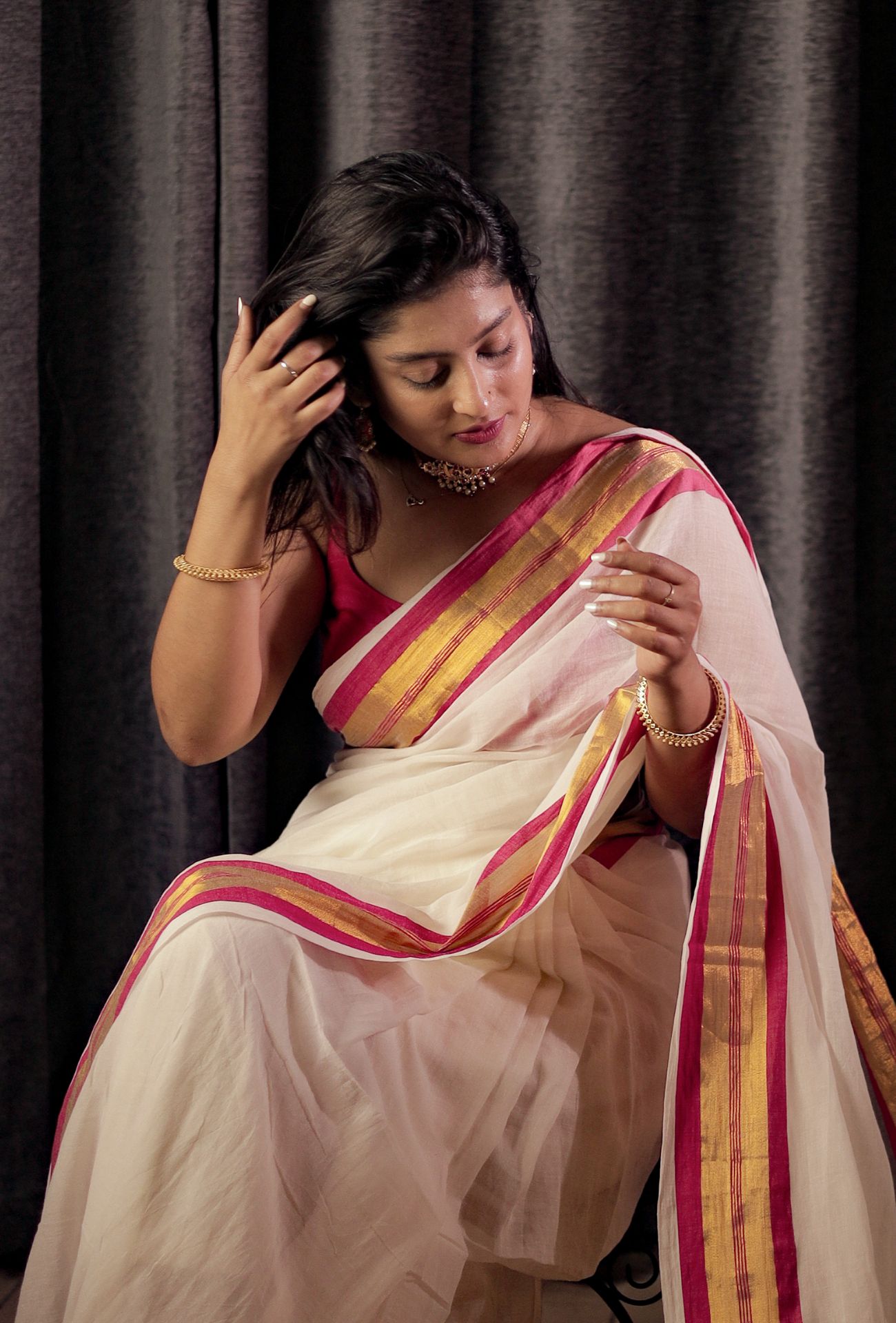 Ivory Royale Zari