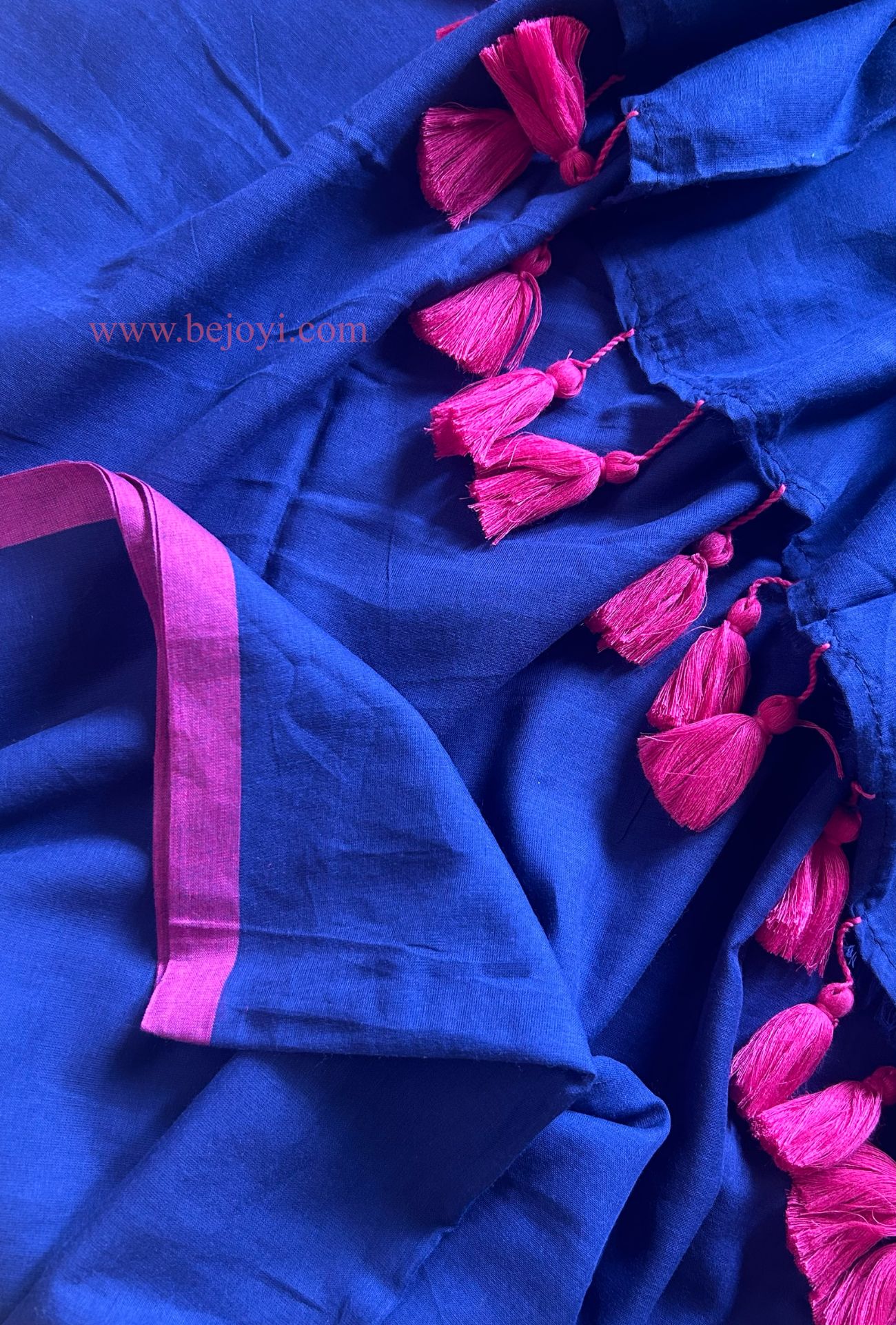 Neel Roshni Plain Mul Mul Saree