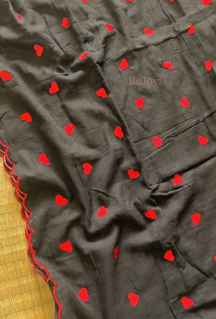 Black & Red Heart Embroidery Scallop Border Mulmul Cotton Saree